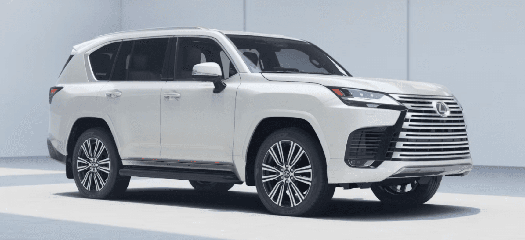 gia-ban-va-mau-ngoai-that-lexus-lx-600-urban-2025-1