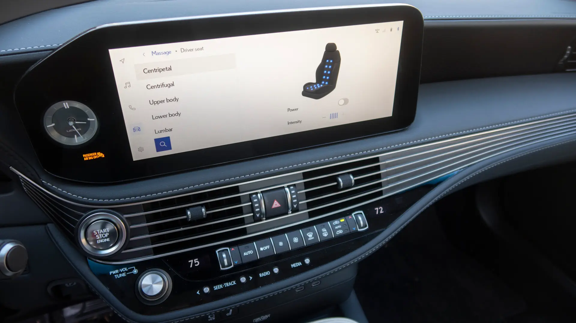 gia-xe-lexus-ls-500h-hybrid-2023-3